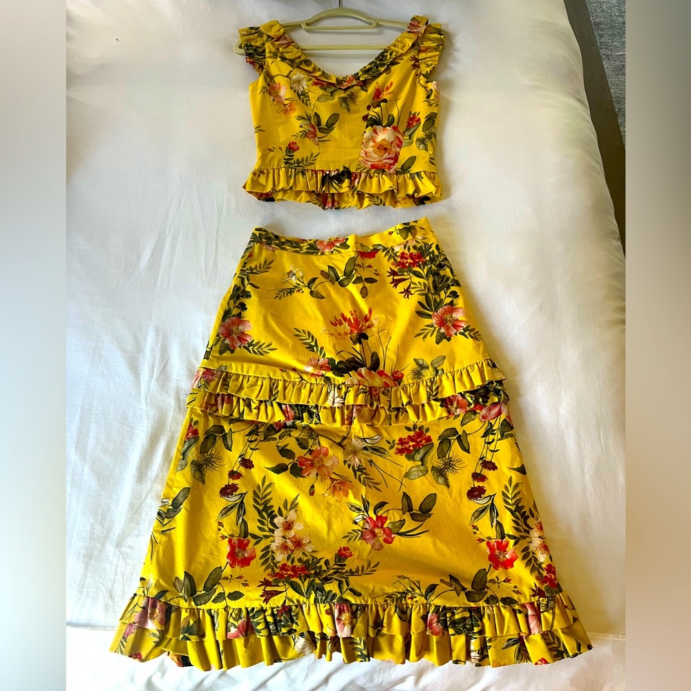Antonio Melanie 2 piece midi ruffle tiered skirt and sleeveless top.